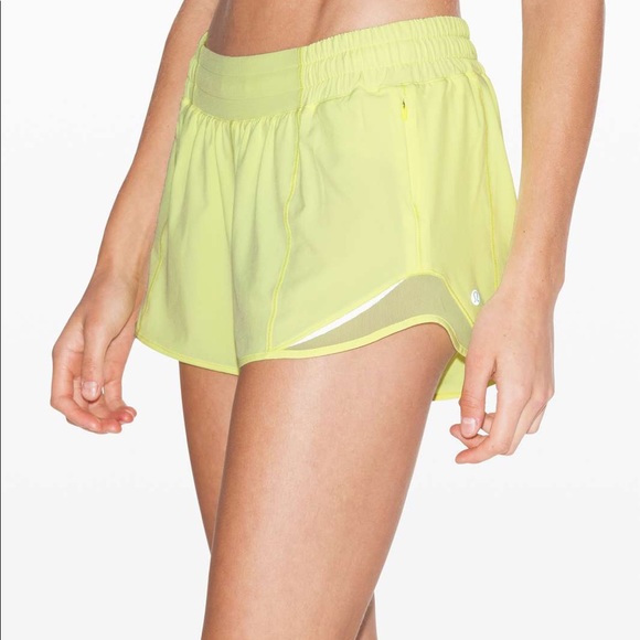 Pants - Lululemon hotty hot shorts 2.5